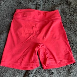 Tom tiger shorts pink